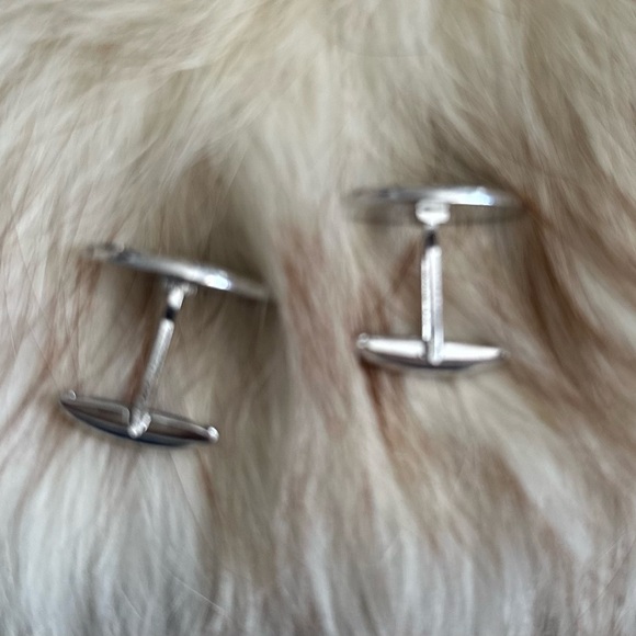 Cufflinks - Picture 2 of 2